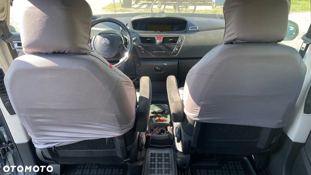 Citroën C4 Picasso - 13