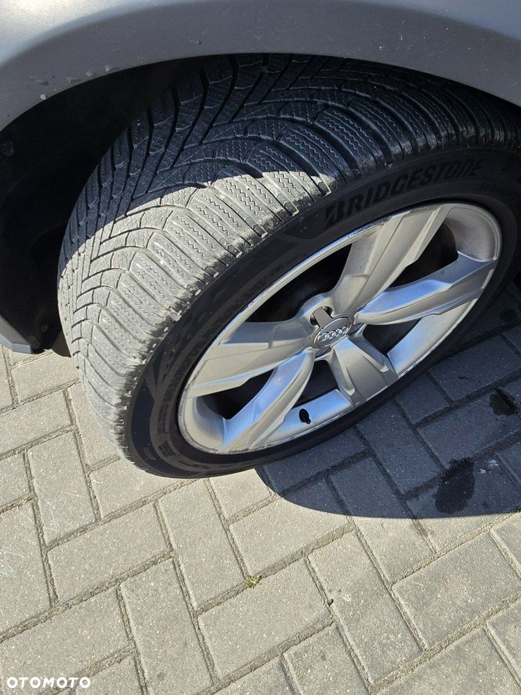 Audi A4 Allroad - 38