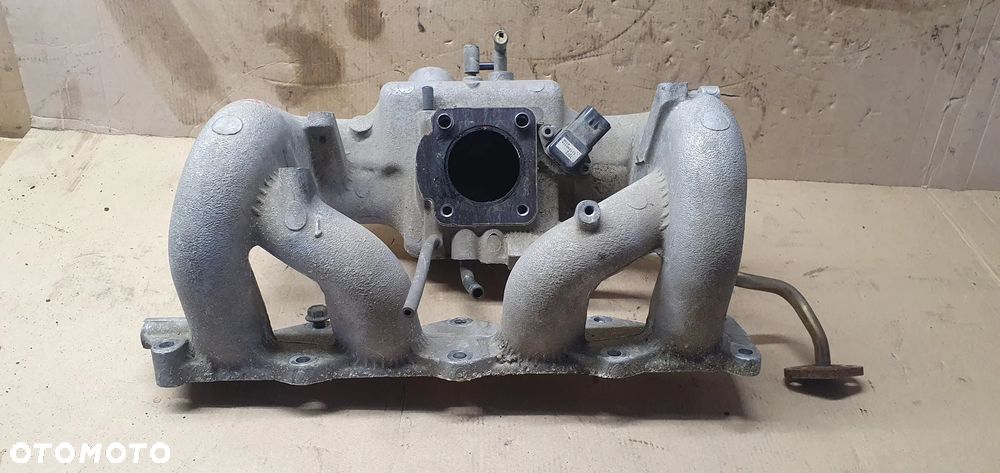Kolektor ssący Suzuki Liana 1.6 16V E1T26571A - 6