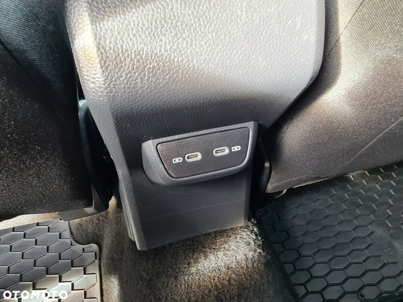 Volkswagen Taigo - 30