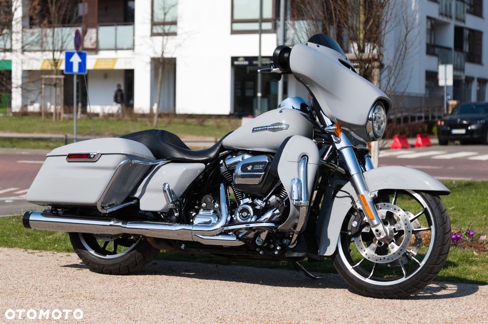 Harley-Davidson Touring Street Glide - 7