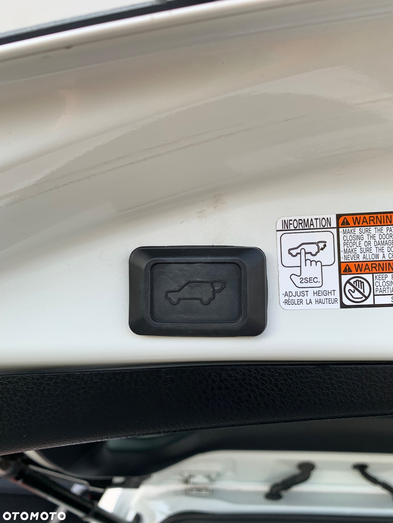 Toyota RAV4 2.0 D-4D 4x2 Start-Stop Executive - 39