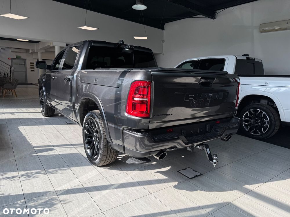 Dodge RAM 5.7 4x4 - 3