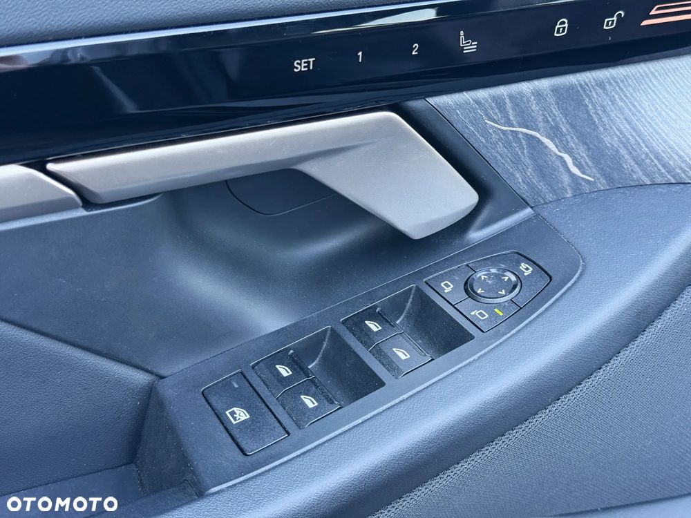 BMW Seria 5 - 23
