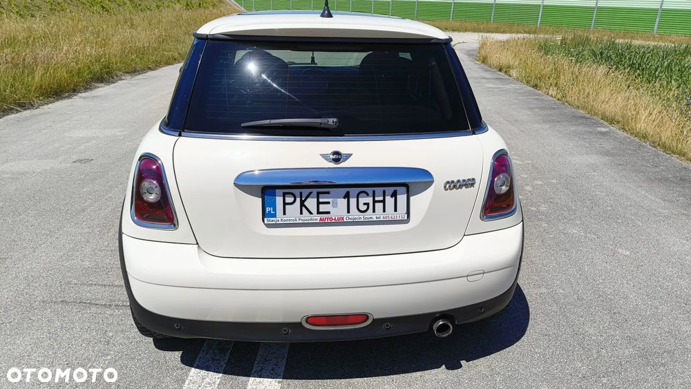 MINI Cooper Standard - 5