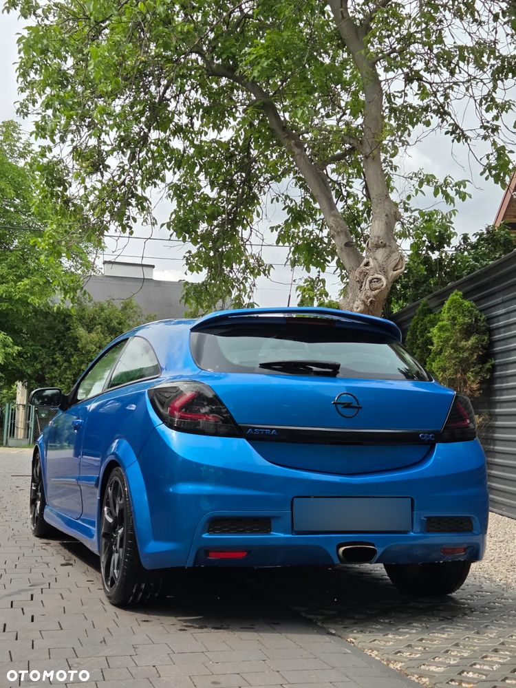 Opel Astra - 2