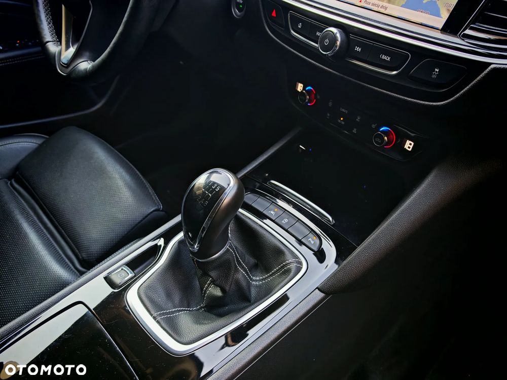 Opel Insignia 1.5 Direct InjectionTurbo Business Innovation - 27