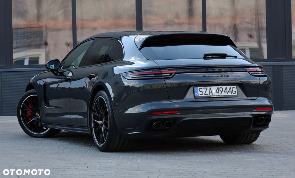 Porsche Panamera GTS - 7