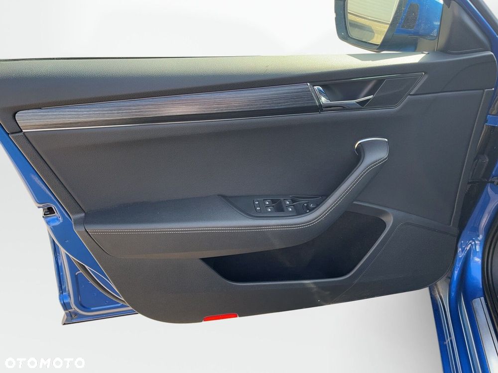 Skoda Superb 2.0 TSI Style DSG - 17