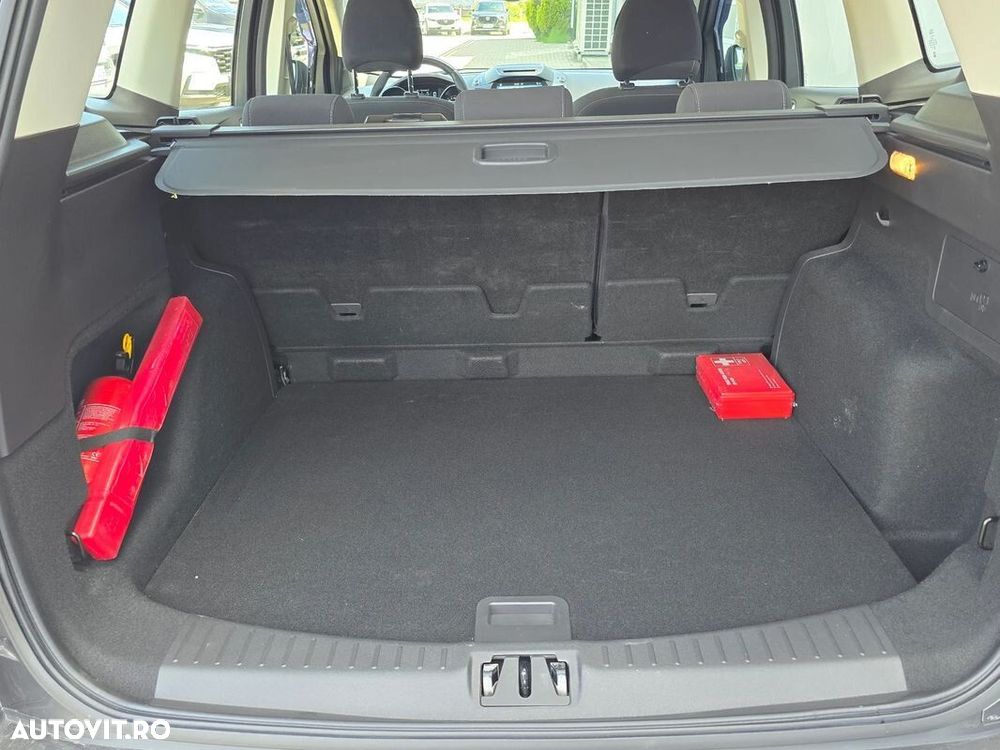 Ford Kuga 1.5 TDCi 2WD Titanium - 20