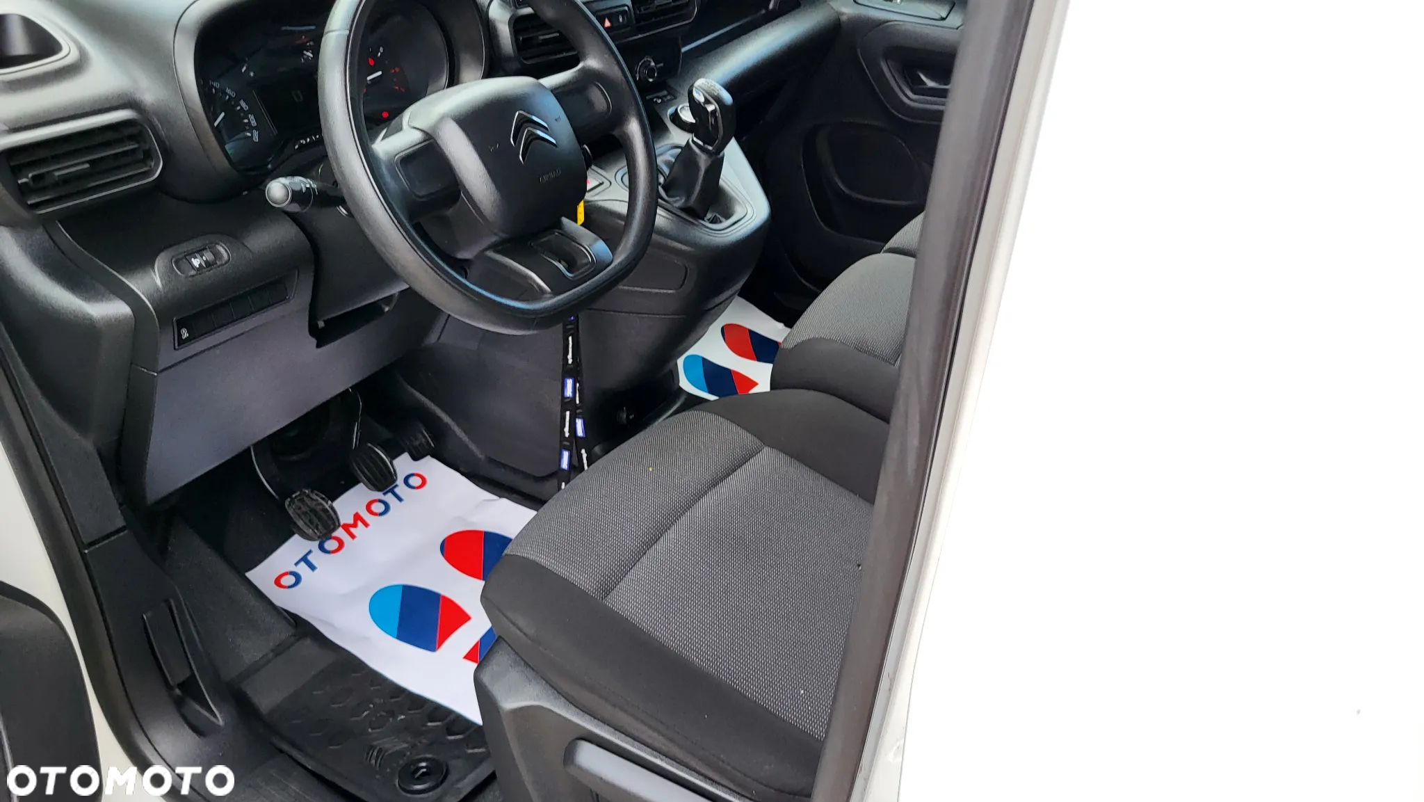 Citroën Berlingo - 12