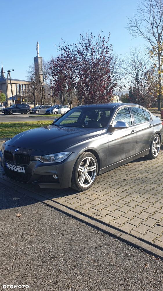 BMW Seria 3 320i Sport Line - 3