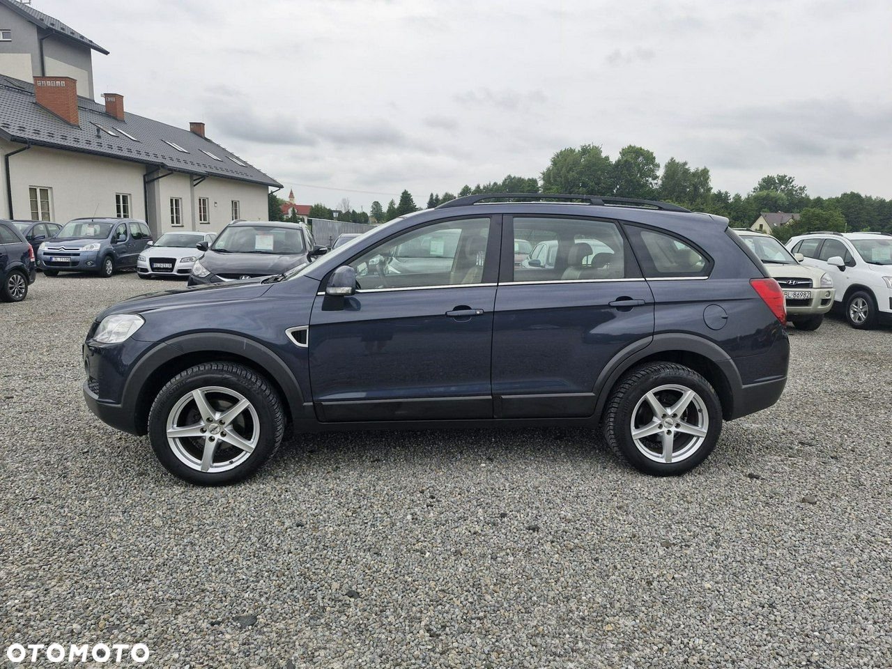 Chevrolet Captiva 2.0 4WD 7 Sitzer LT Exclusive - 9