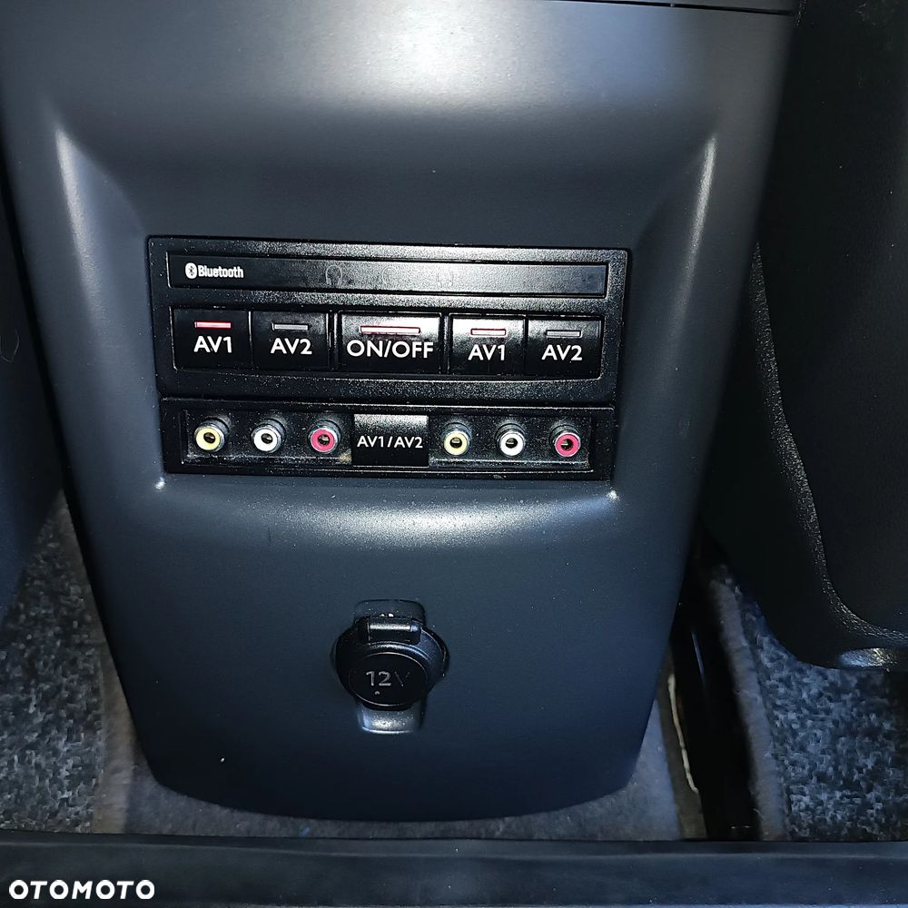 Peugeot 5008 2.0 HDi Premium + - 24