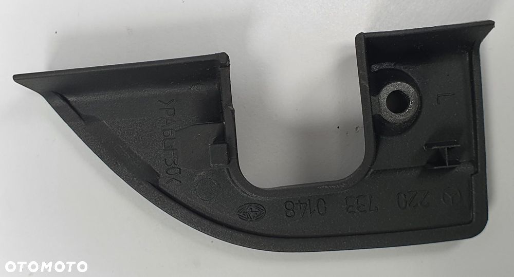 OSŁONA ZAMKA DRZWI LEWY TYŁ MERCEDES W220 2207330148 - 2