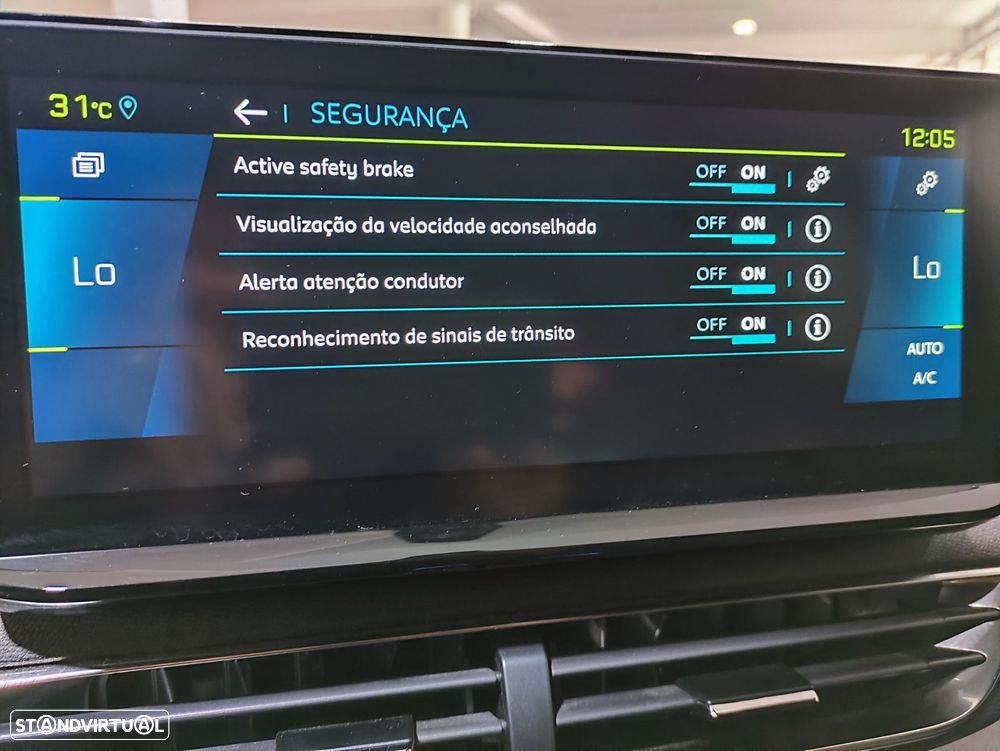 Peugeot 3008 1.6 Hybrid GT e-EAT8 - 23