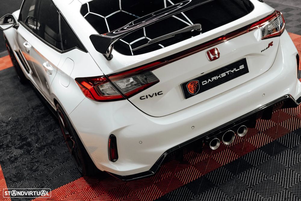 Honda Civic 2.0 VTEC Turbo Type R - 17