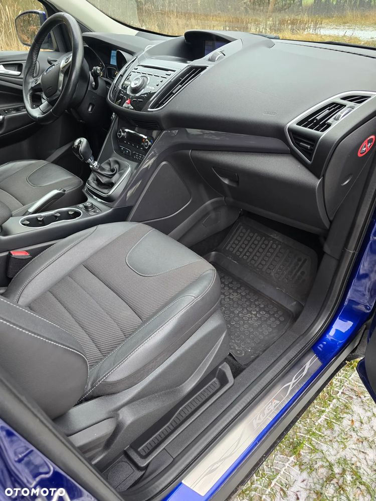 Ford Kuga 2.0 TDCi 4WD Titanium - 20