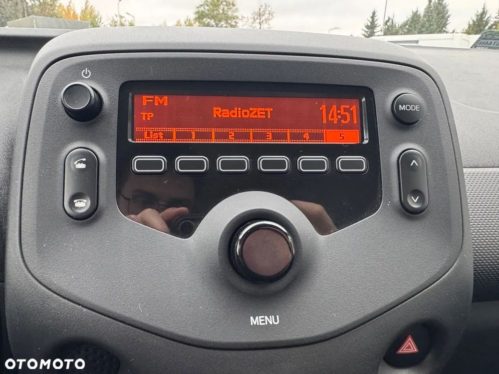 Toyota Aygo x - 25
