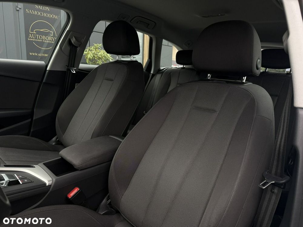 Audi A4 Avant 35 TDI mHEV Advanced S tronic - 8