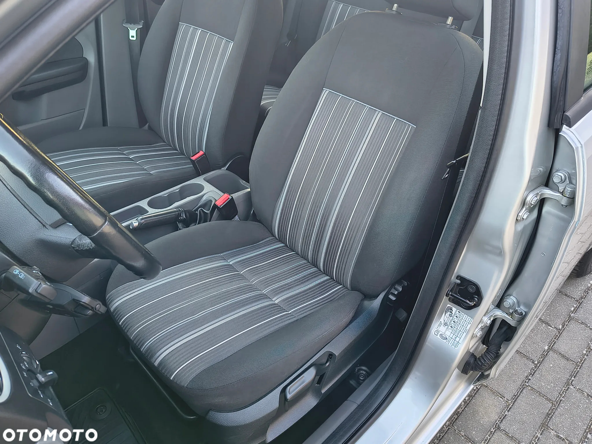 Ford Focus - 7