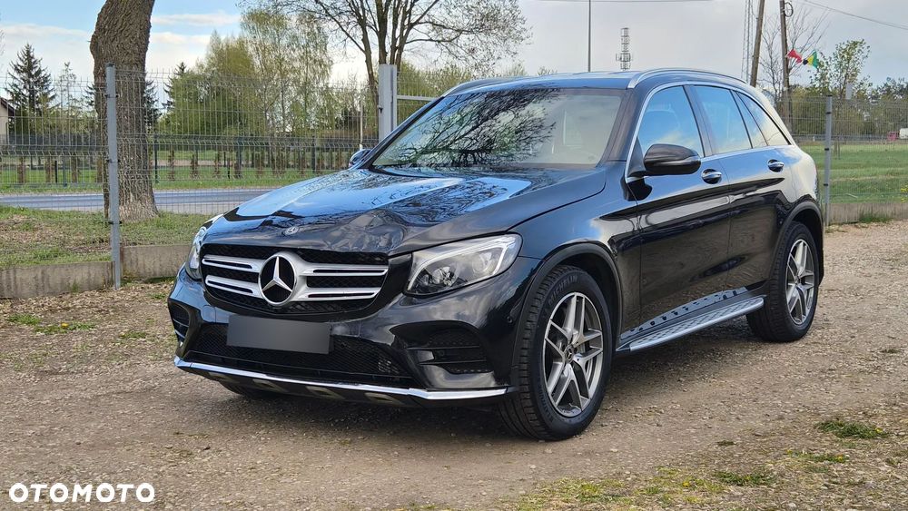 Mercedes-Benz GLC 250 4Matic 9G-TRONIC AMG Line - 4