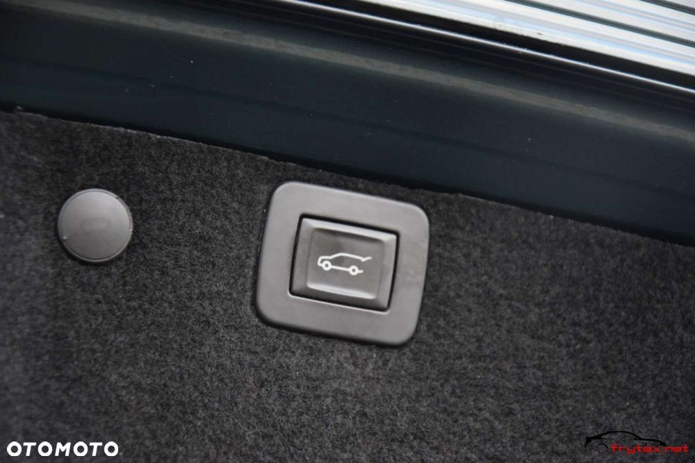 Opel Insignia - 25