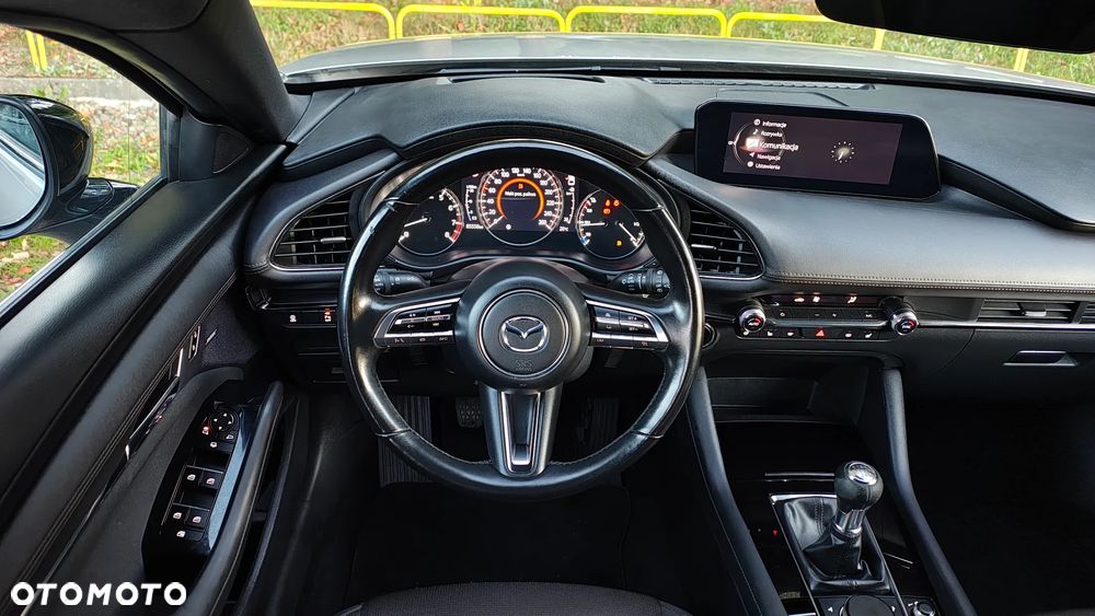 Mazda 3 e-SKYACTIV-G 2.0 M HYBRID - 6
