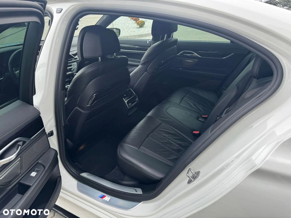 BMW Seria 7 730d xDrive - 12