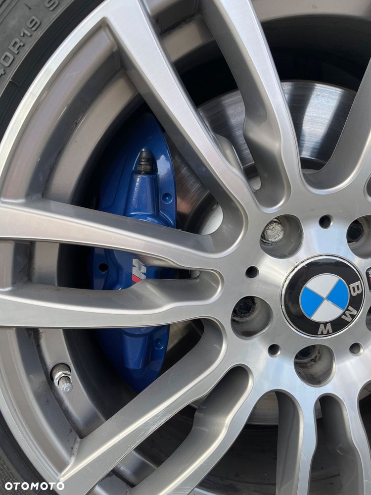 BMW Seria 3 340i xDrive M Sport Shadow - 13