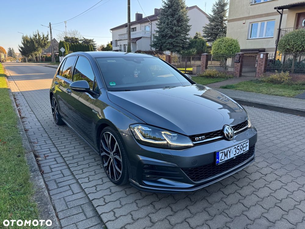 Volkswagen Golf GTD 2.0 TDI SCR DSG - 4