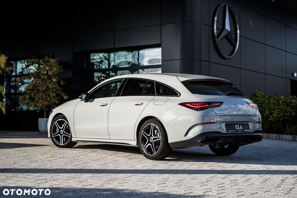 Mercedes-Benz CLA - 11