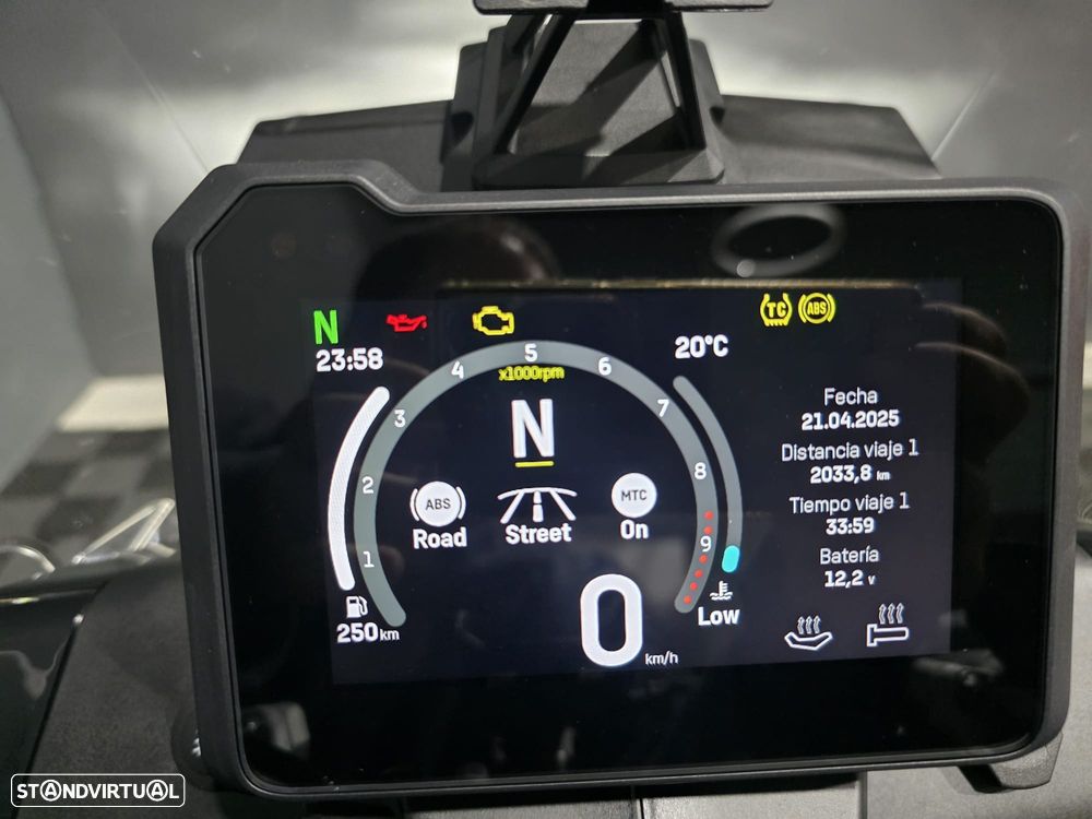 Husqvarna Norden 901 EXPEDITION - 15