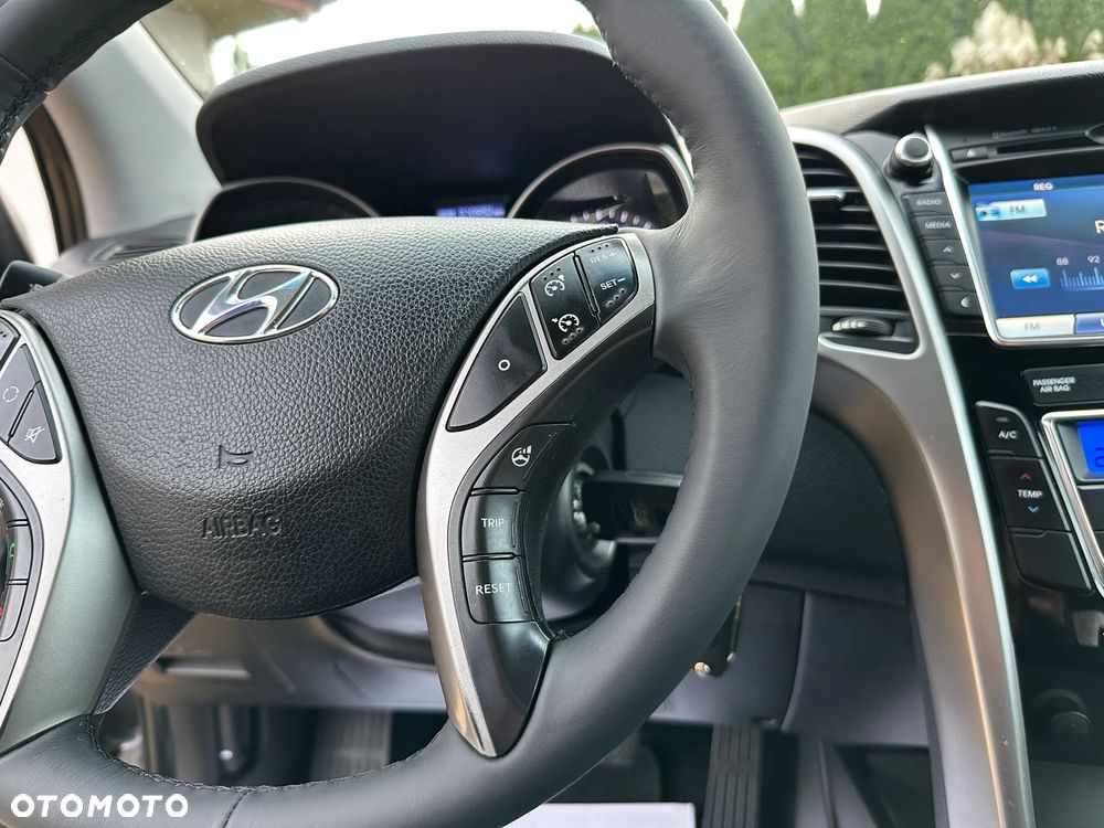 Hyundai i30 1.6 GDI Premium - 26