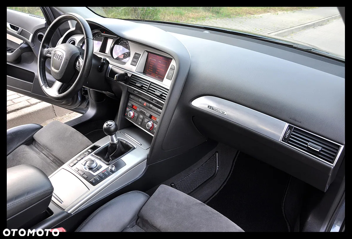 Audi A6 Avant 2.4 quattro - 6