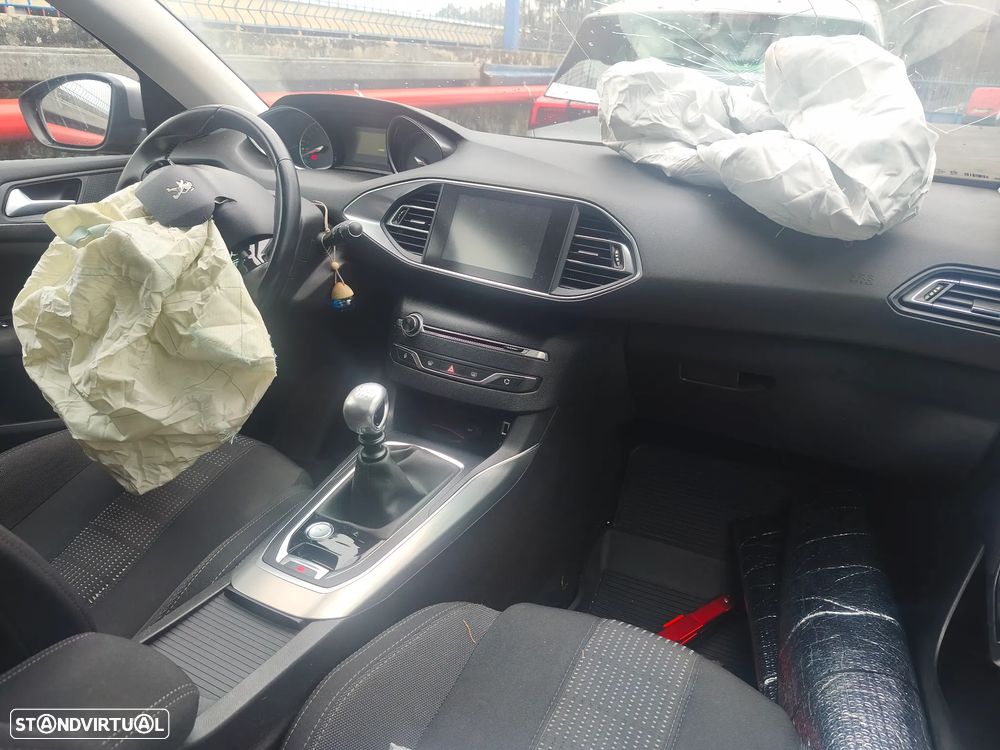 Peugeot 308 SW 1.6 e-HDi Allure - 7