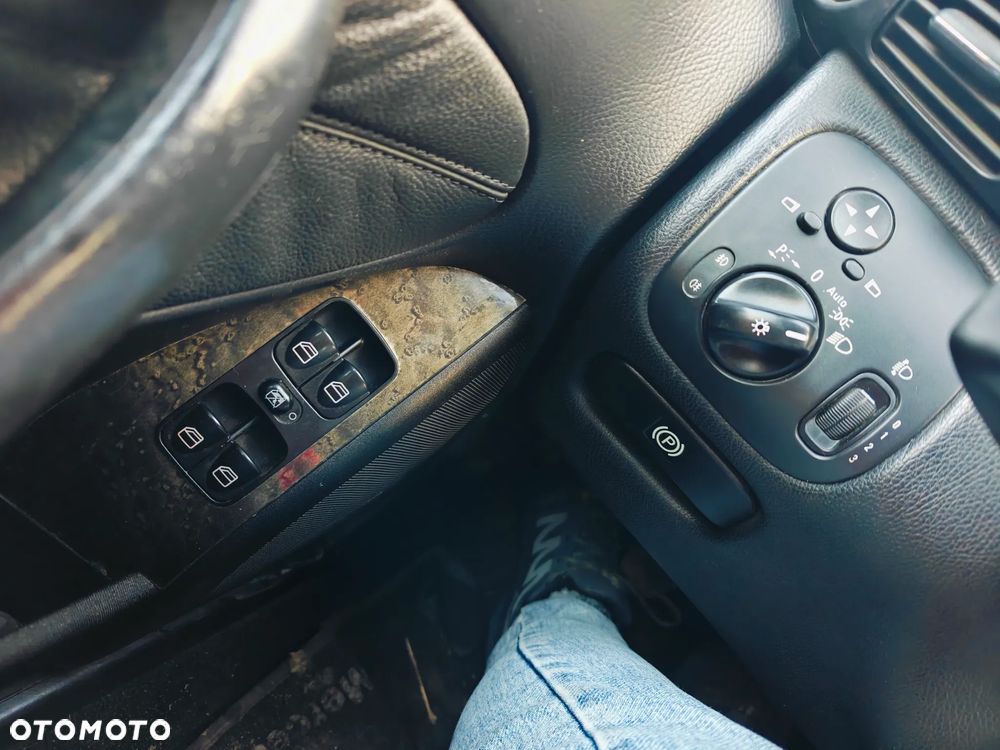 Mercedes-Benz Klasa C 180 Kompressor Elegance - 24