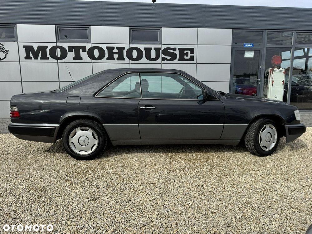 Mercedes-Benz Klasa E - 4