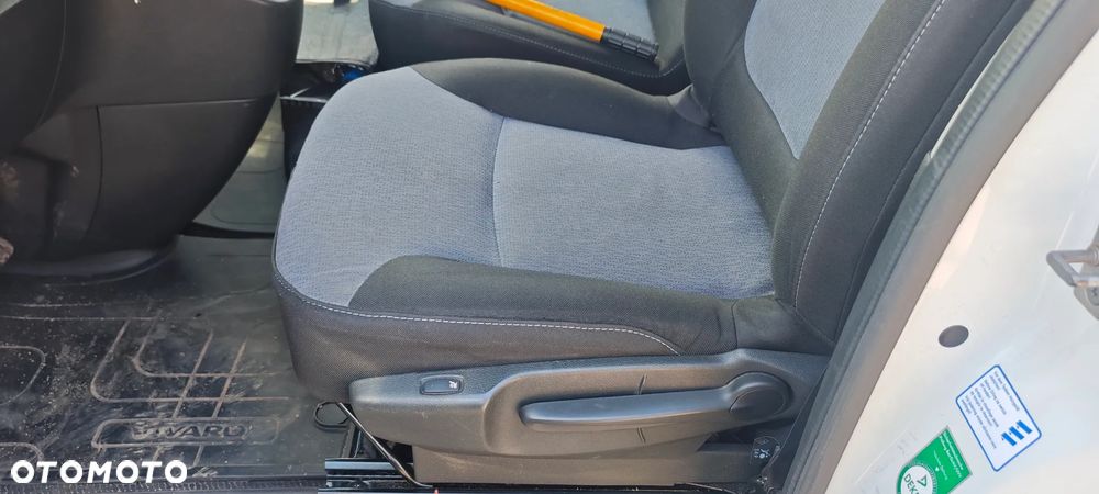 Opel Vivaro L2H1 - 16