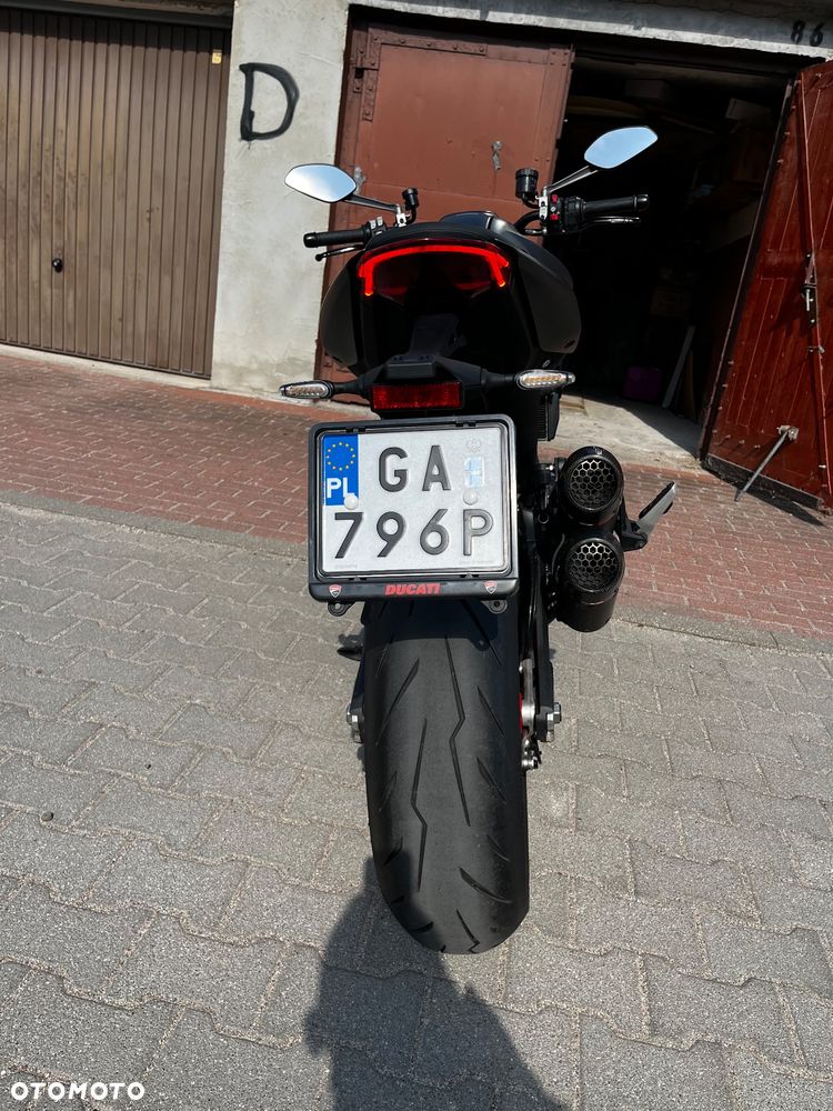 Ducati Monster - 4