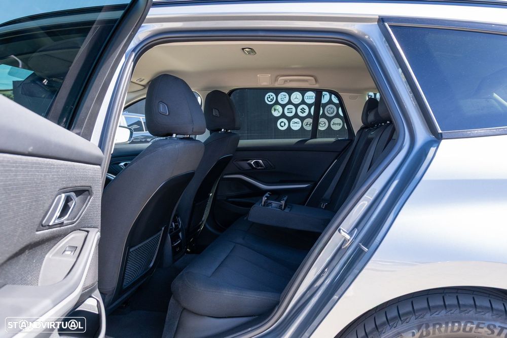 BMW 320 e Auto - 14