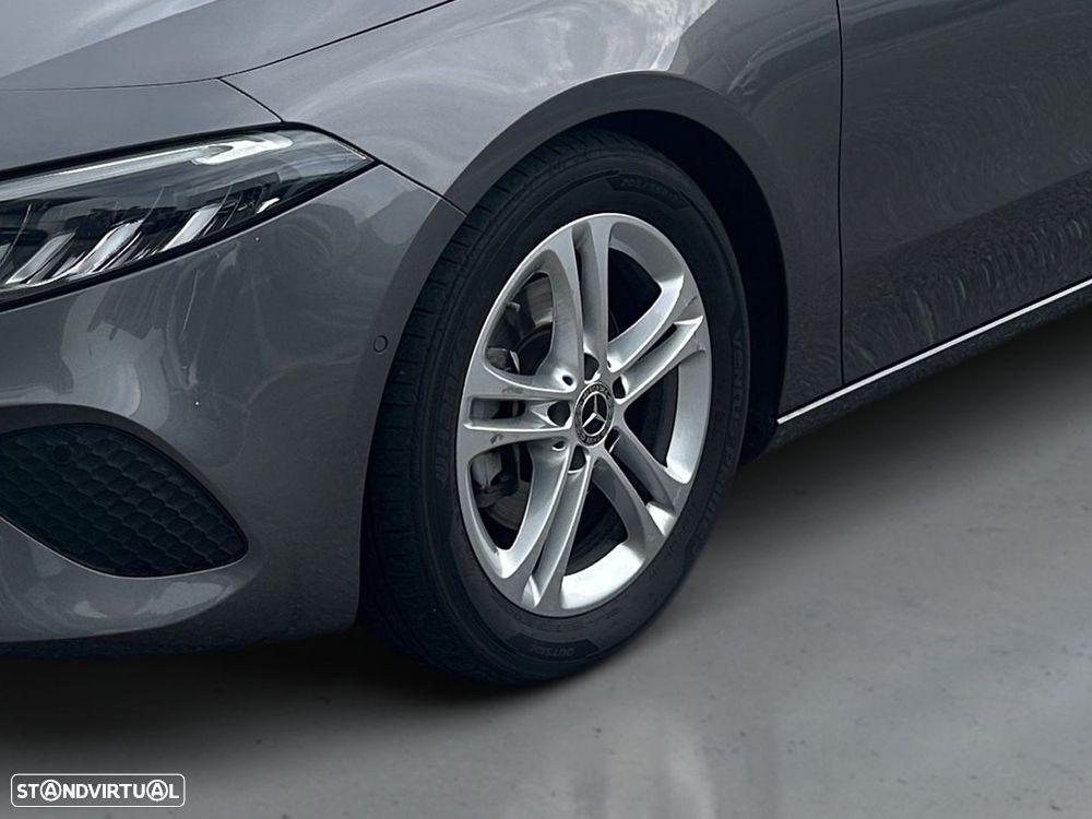 Mercedes-Benz A 200 Limousine d Progressive Aut. - 7