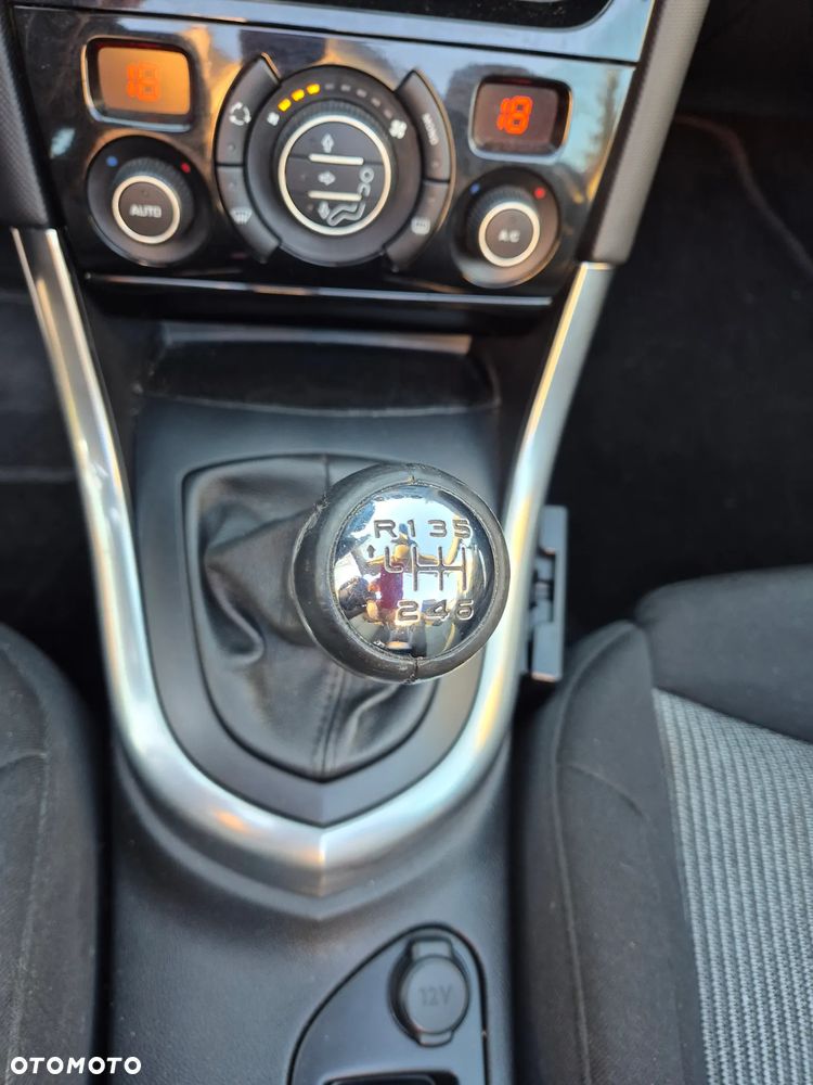 Peugeot 308 CC HDi FAP 163 Roland Garros - 10