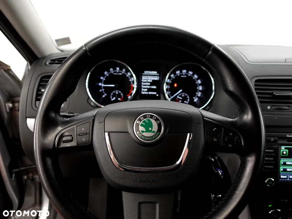 Skoda Yeti 2.0 TDI DPF Elegance Green tec - 18