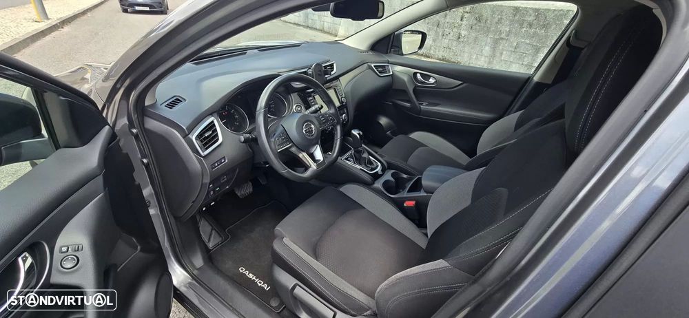 Nissan Qashqai 1.3 DIG-T N-Connecta J18 DCT - 15