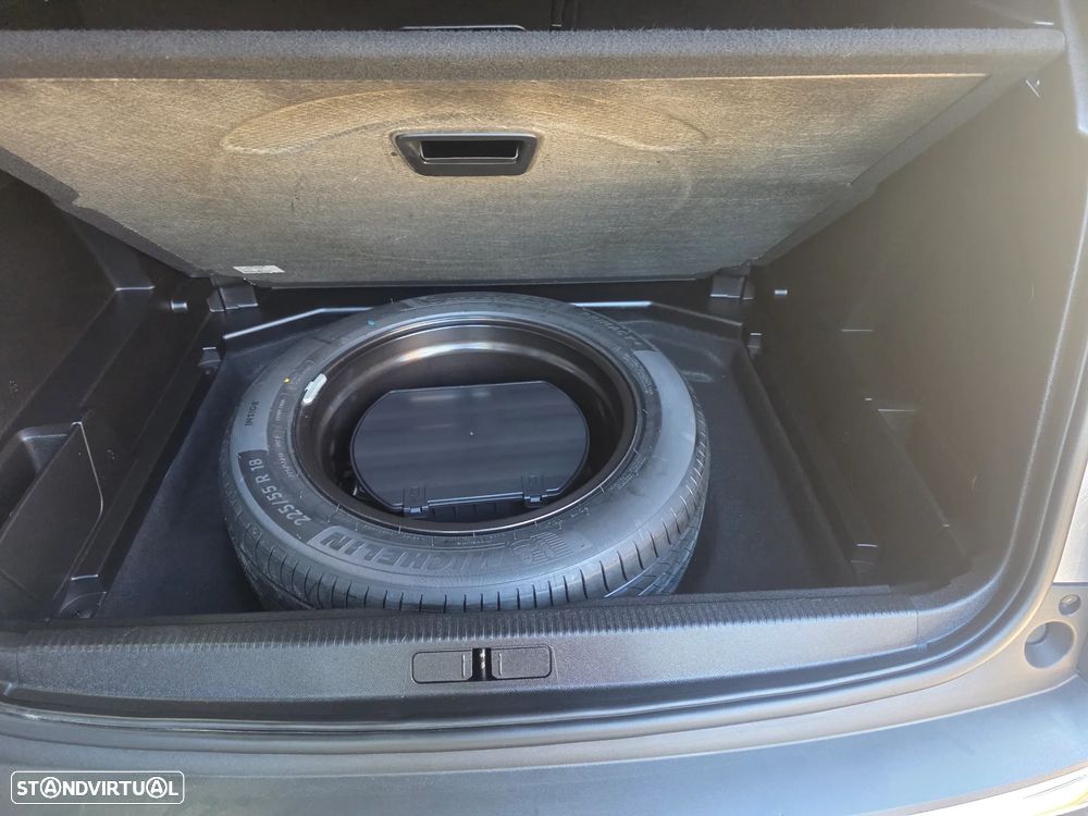 Peugeot 3008 BlueHDi 130 Stop & Start EAT8 Allure - 39