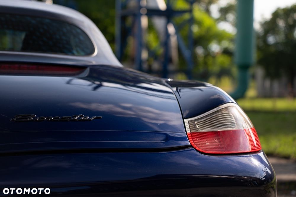 Porsche Boxster - 4