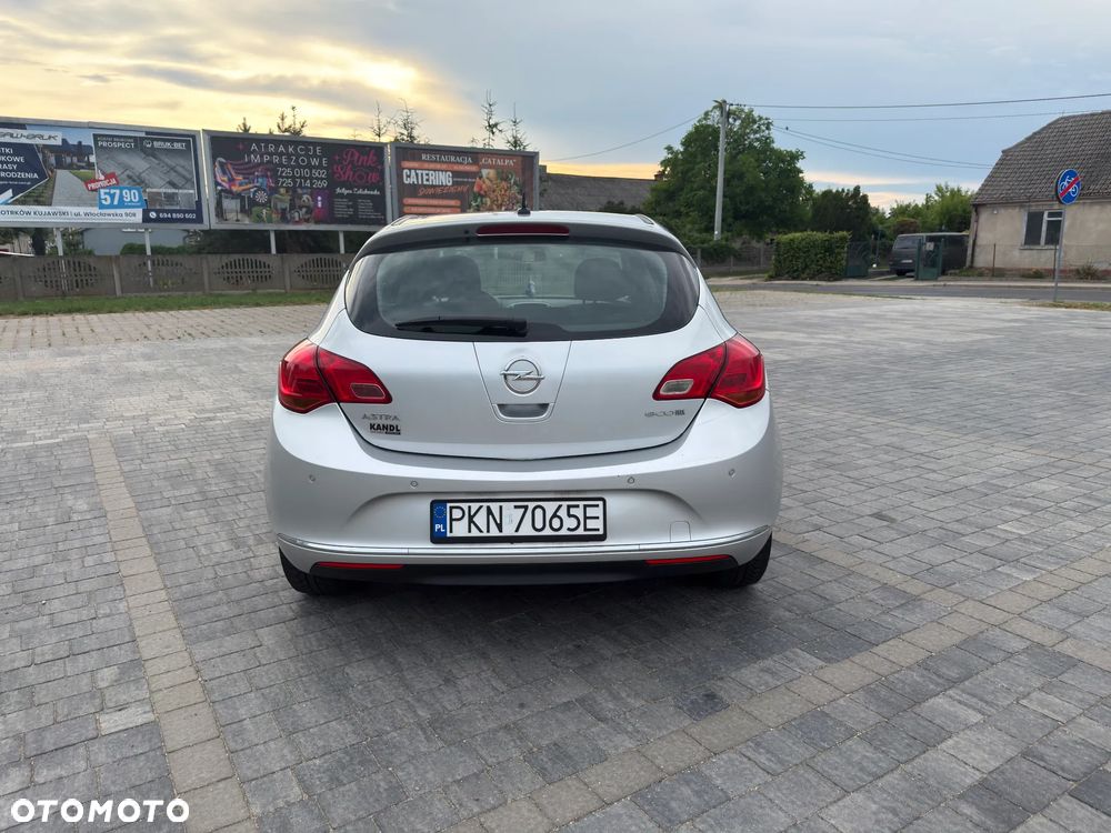 Opel Astra - 6