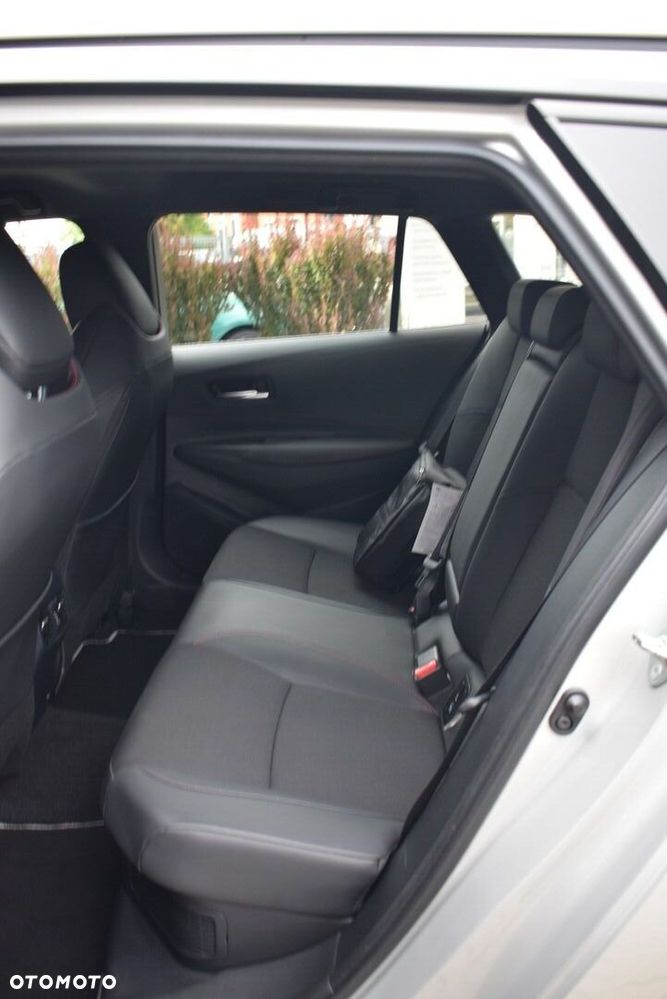 Toyota Corolla 2.0 Hybrid GR Sport Dynamic - 15