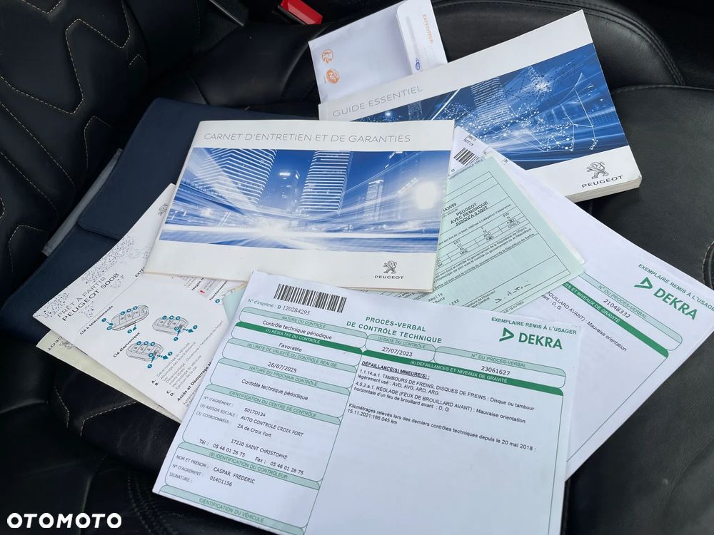 Peugeot 5008 2.0 BlueHDI GT S&S EAT8 - 38